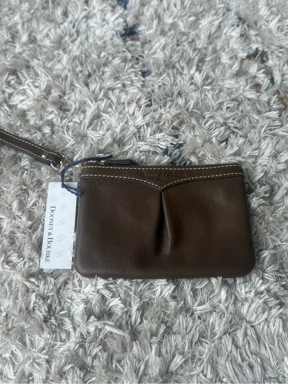 DOONEY & BOURKE NWT VINTAGE CHOCOLATE BROWN WRISTLET